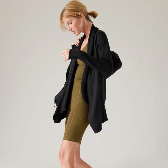 Athleta Brand New Black Pranayama Restore Wrap - Picture 5 of 8